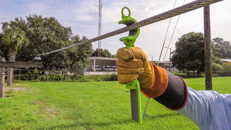 MADI  FlatRound The Lineman’s Wire Brush (95-FRWB1)