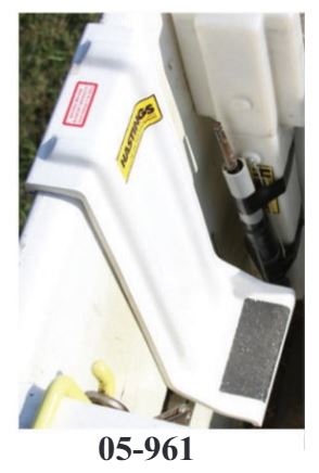 Fiberglass Bucket Step for Buckets with Liners - (53-05961)